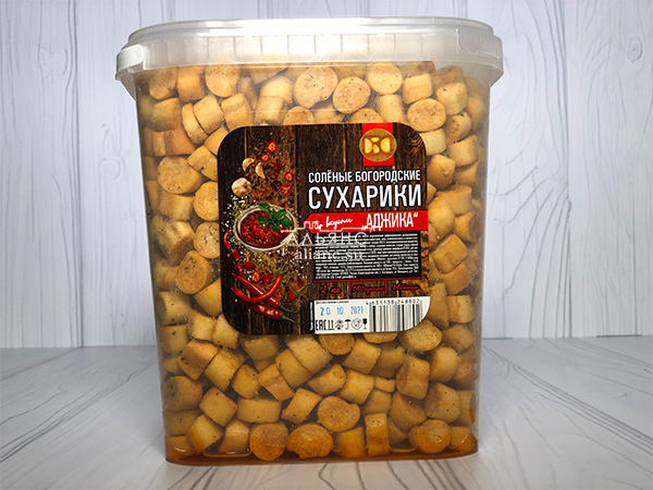 Сухарики с аджикой в Малаховке