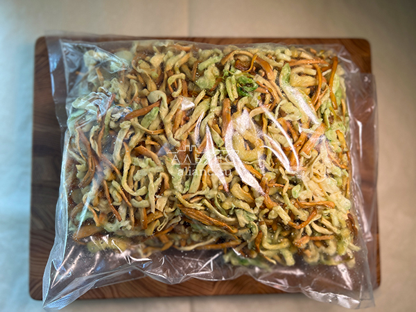 Нитка ЖАРЕНАЯ "Васаби" Oktobersnack 1 кг (сырный продукт) в Малаховке