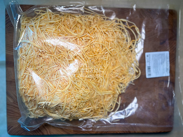 Сырный продукт ФЕРМЕРСКИЙ паутинка с паприкой в Малаховке