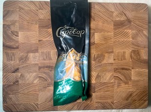 Сыр к пиву: Сыр 100 гр ГОРНЫЙ СЫРОВАР (Косичка копчёная)