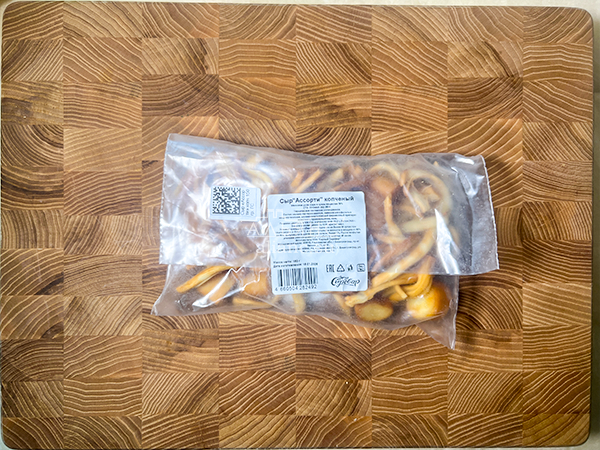 Сыр 150 гр ГОРНЫЙ СЫРОВАР (Ассорти копчёный) в Малаховке