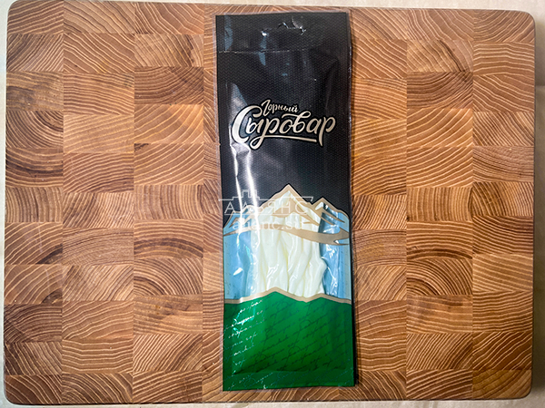 Сыр 60 гр ГОРНЫЙ СЫРОВАР (Нити) в Малаховке